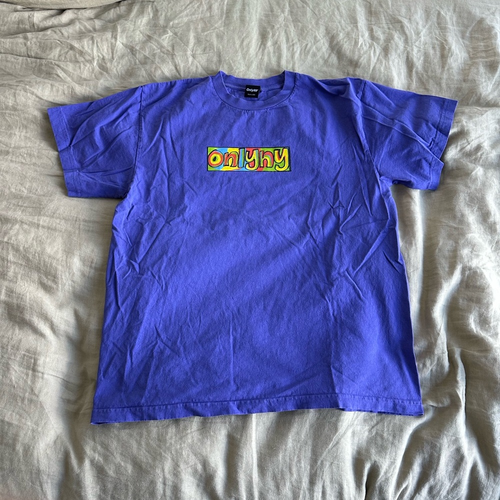 OnlyNY graphic T-shirt sz L purple